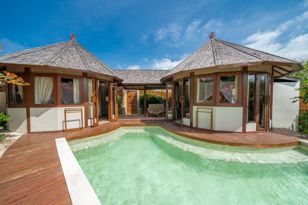 Blue Lagoon Avia Villas Nusa Lembongan  Exterior photo