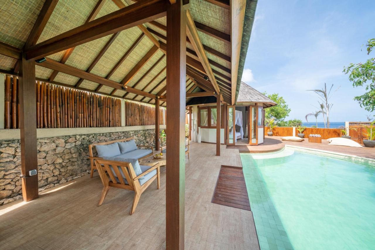 Blue Lagoon Avia Villas Nusa Lembongan  Exterior photo