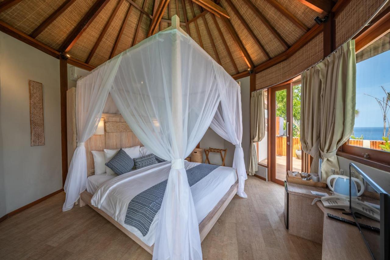 Blue Lagoon Avia Villas Nusa Lembongan  Exterior photo