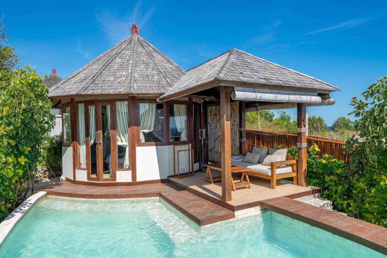 Blue Lagoon Avia Villas Nusa Lembongan  Exterior photo