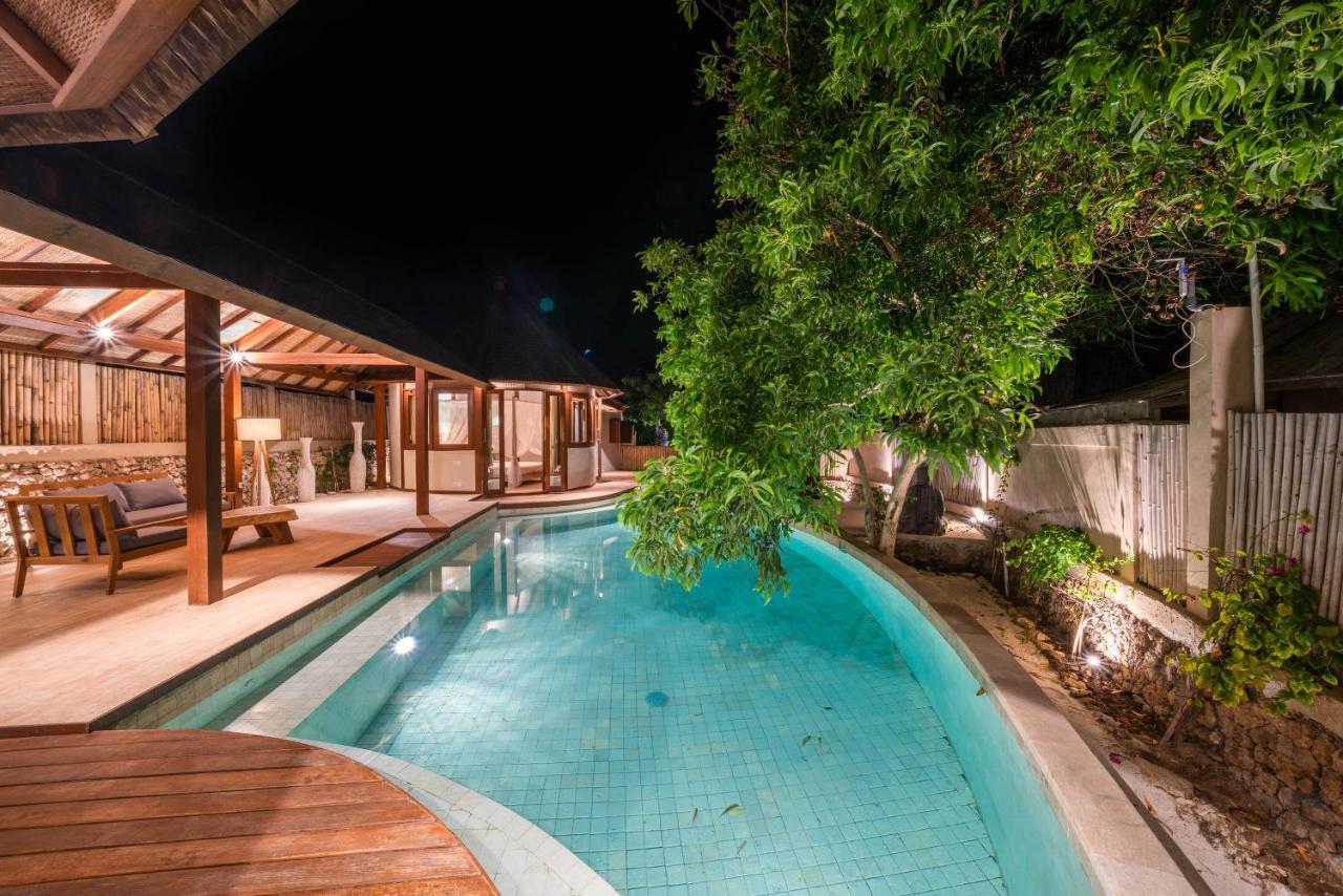 Blue Lagoon Avia Villas Nusa Lembongan  Exterior photo