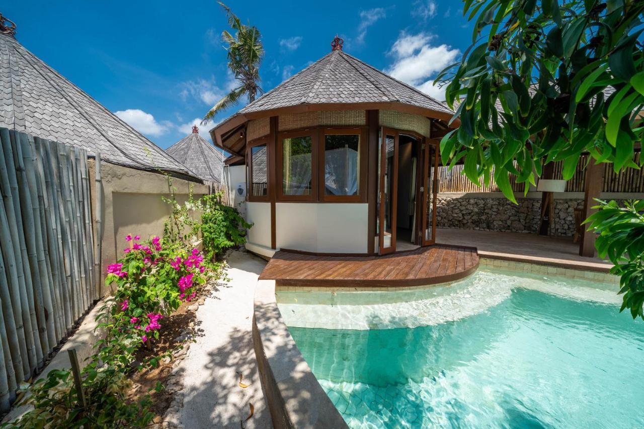 Blue Lagoon Avia Villas Nusa Lembongan  Exterior photo
