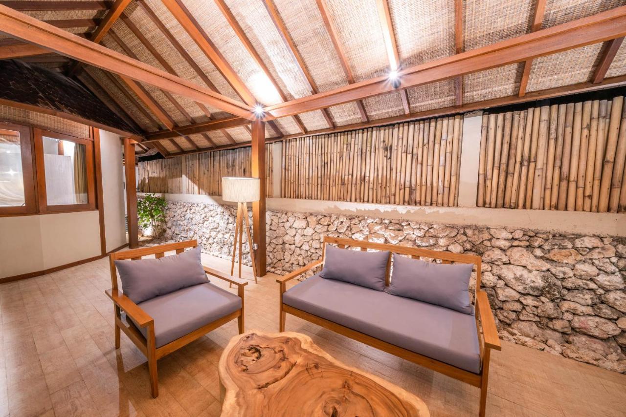 Blue Lagoon Avia Villas Nusa Lembongan  Exterior photo