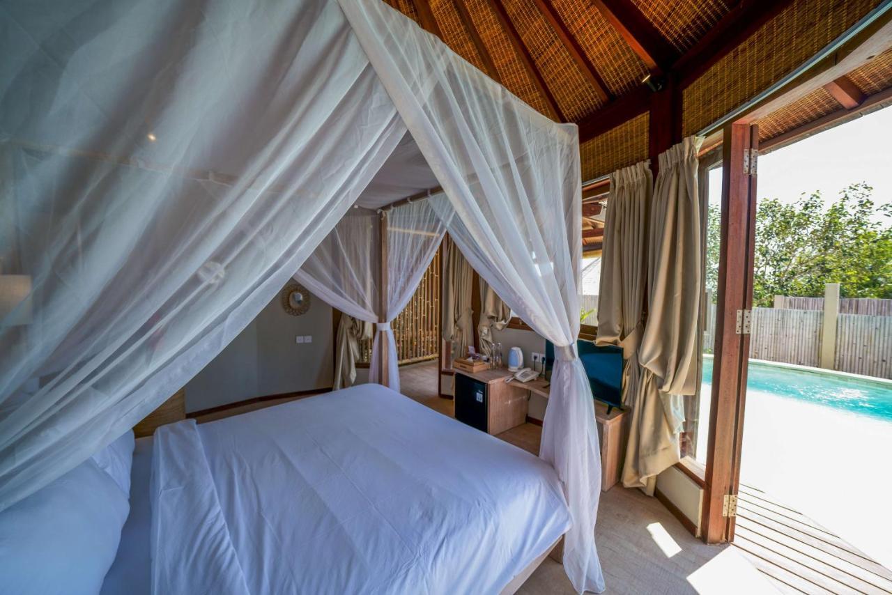 Blue Lagoon Avia Villas Nusa Lembongan  Exterior photo