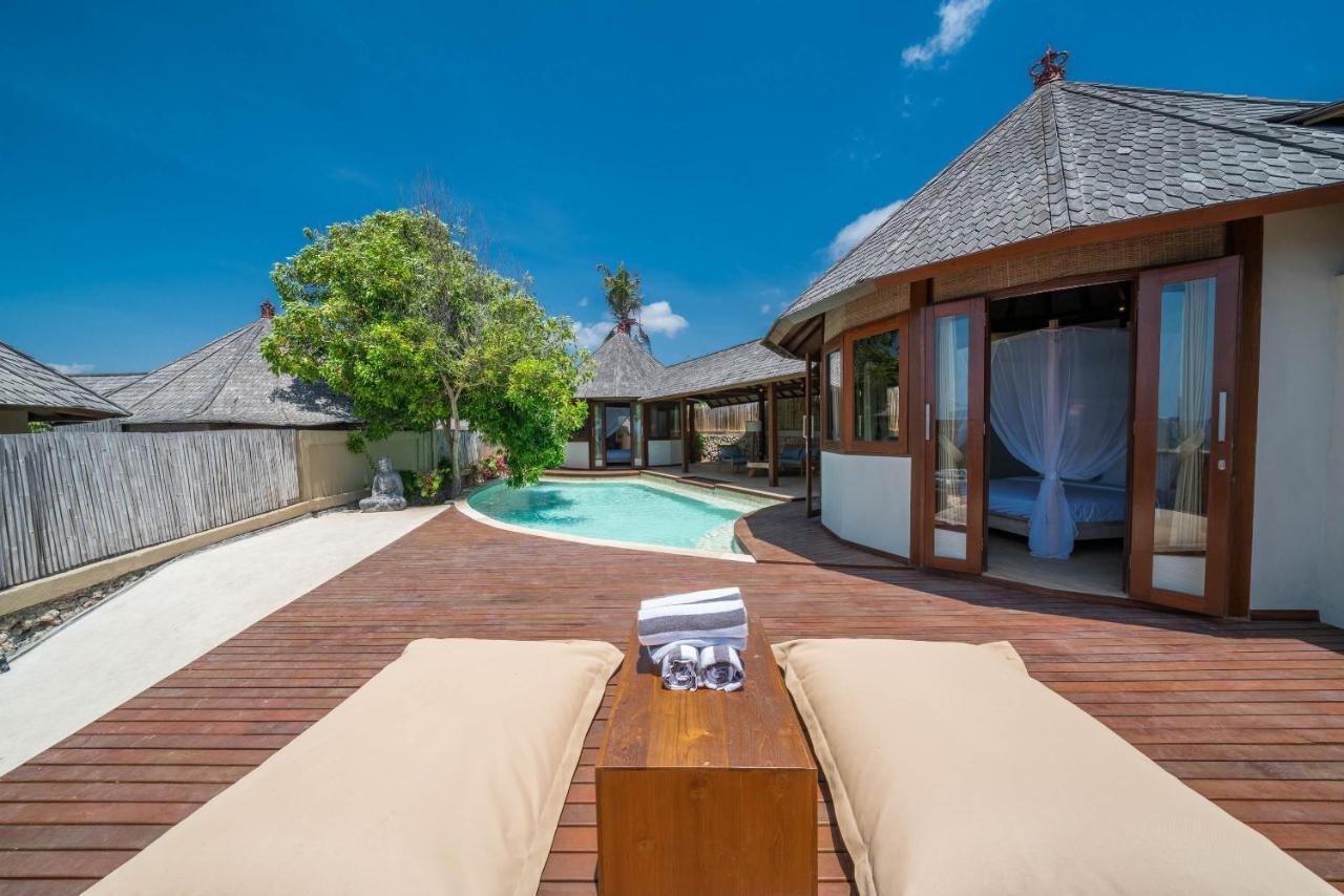 Blue Lagoon Avia Villas Nusa Lembongan  Exterior photo
